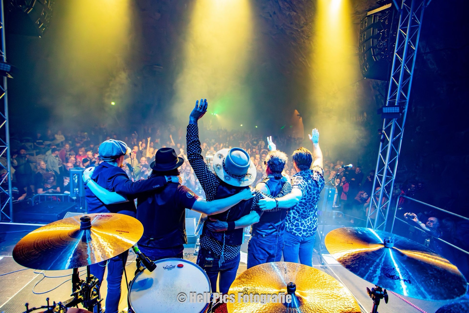 T.H. & The Boneshakerz live